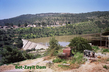 Bet-Zayit Dam in the winter
